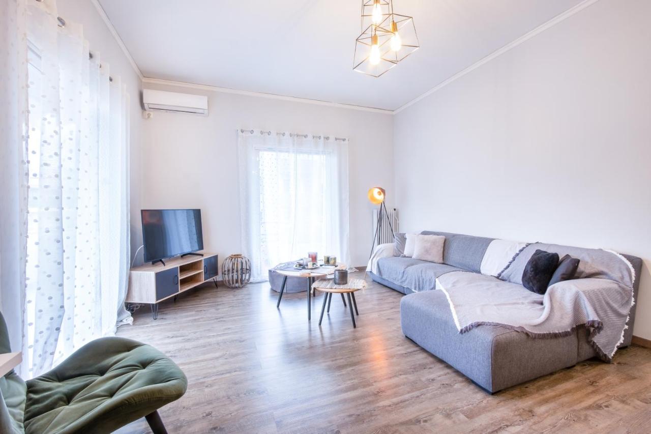 With Parking Near Medical Center Apartment Athen