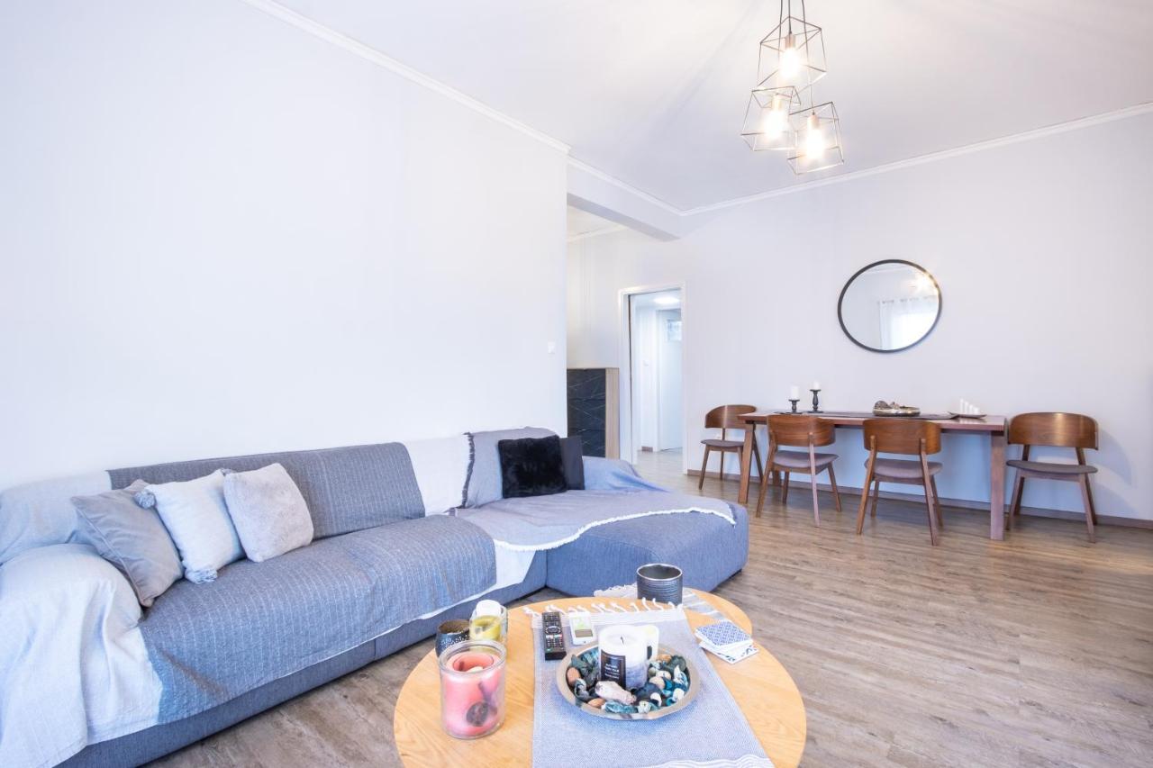 Apartment With Parking Near Medical Center *