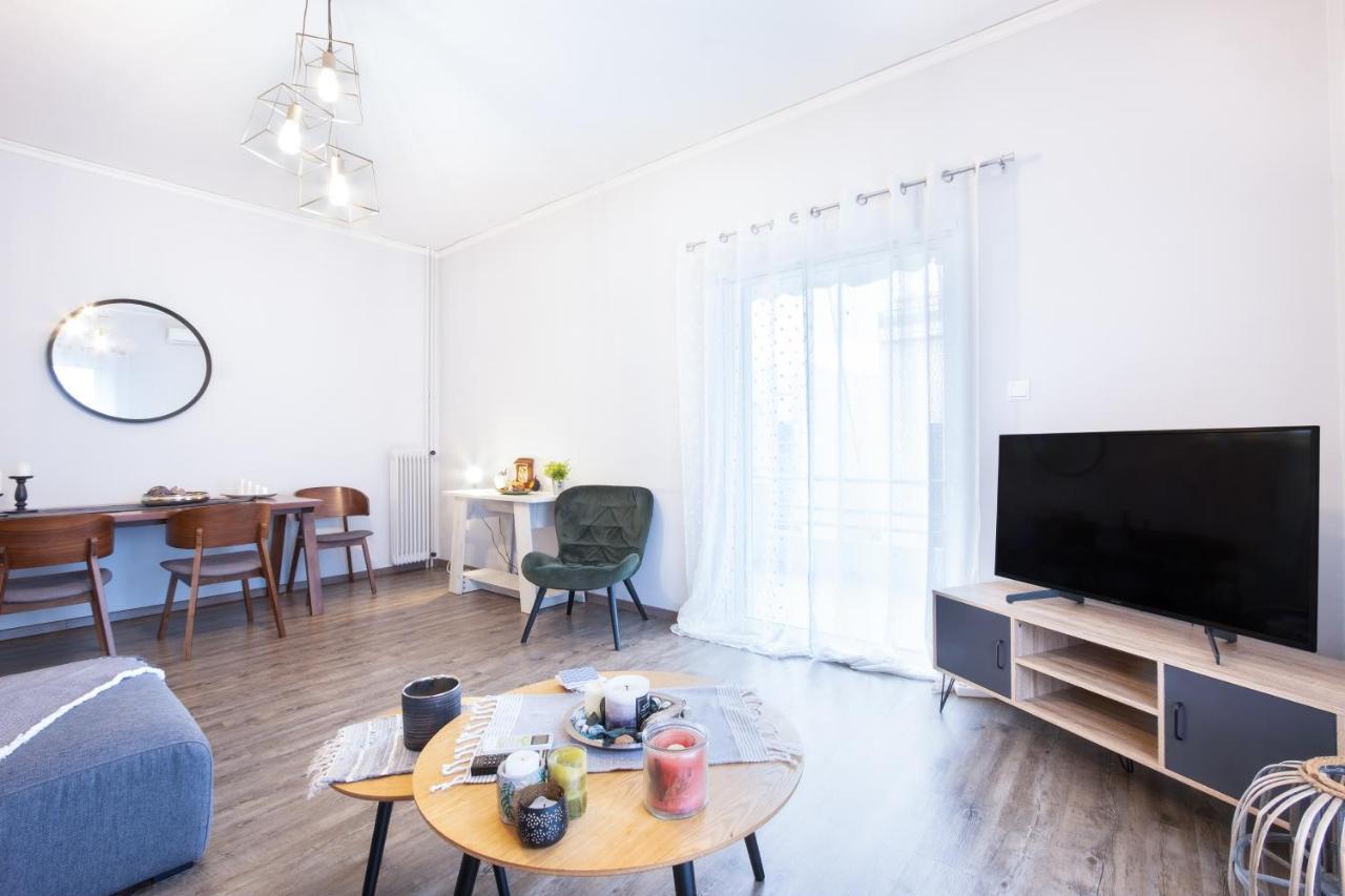 With Parking Near Medical Center Apartment Athen